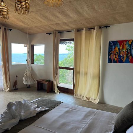 Canopee Lodge Nosy Komba Esterno foto