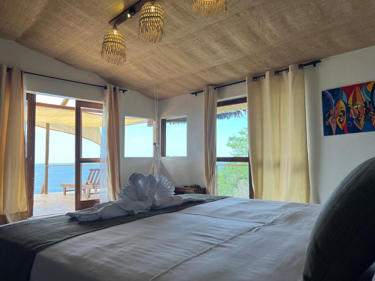 Canopee Lodge Nosy Komba Esterno foto