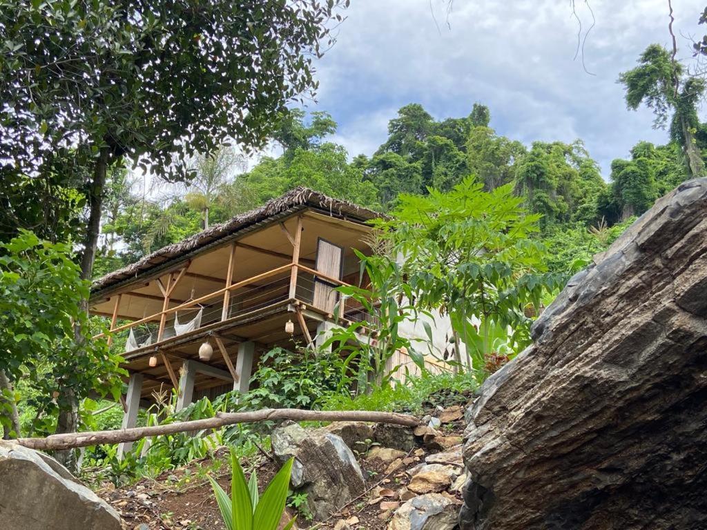 Canopee Lodge Nosy Komba Esterno foto